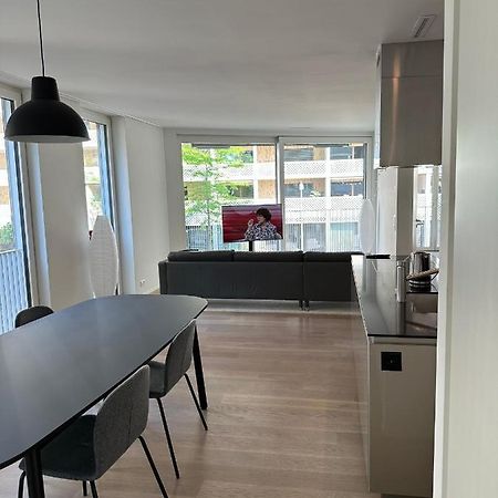 Wohnung Im Trendquartier Zentral - 24-7 Check-In With Keybox Zurich Bagian luar foto