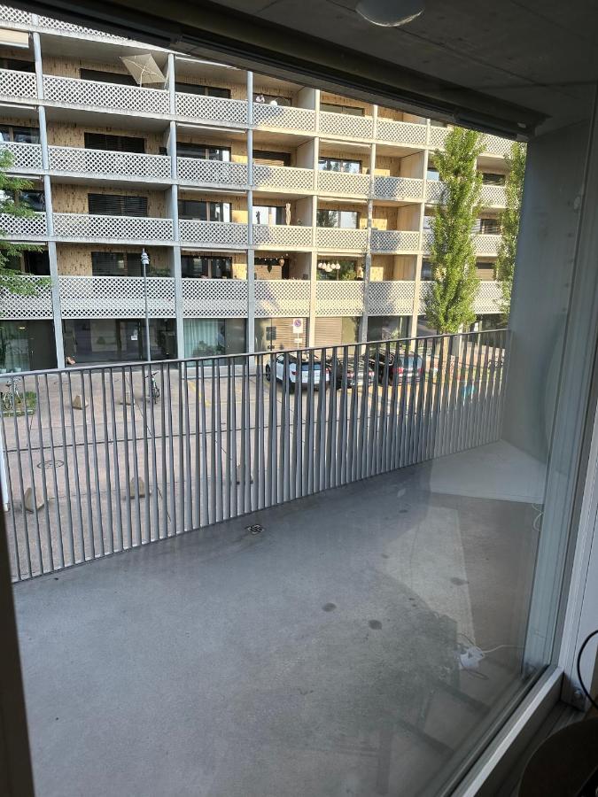 Wohnung Im Trendquartier Zentral - 24-7 Check-In With Keybox Zurich Bagian luar foto